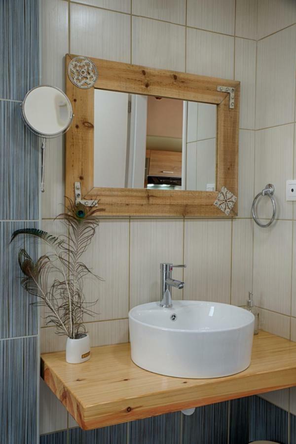 Modern Eco Friendly Villa Close To Town Pelekas Exterior foto